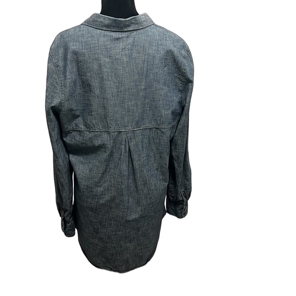 Eddie Bauer XLT, long sleeve button up Jean Shirt - Picture 9 of 9